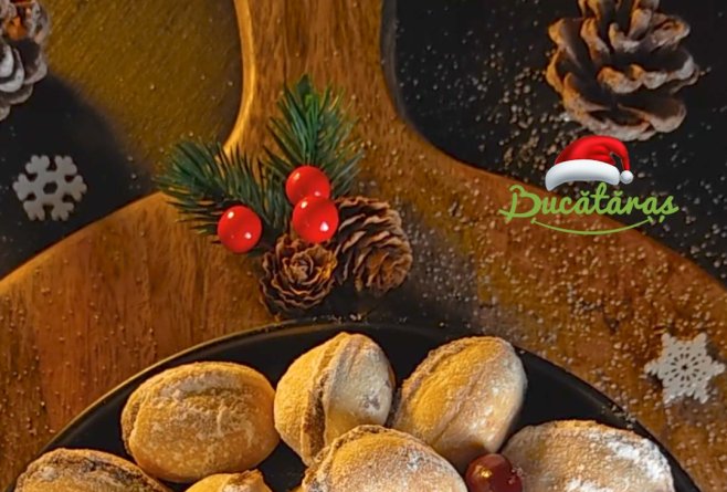 Nuci umplute cu cremă de cacao - Deliciul fraged al copilăriei