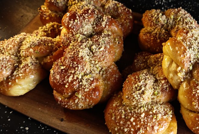 Mucenici de post însiropați - Rețeta moldovenească de casă