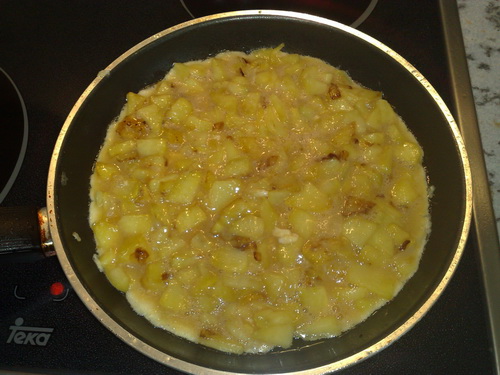 Tortilla de cartofi cu ton si maioneza