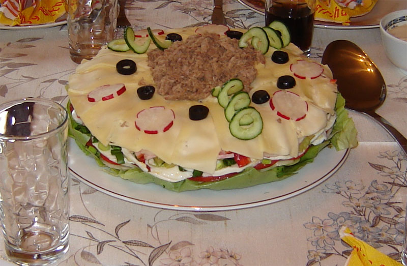 Tort de salata 