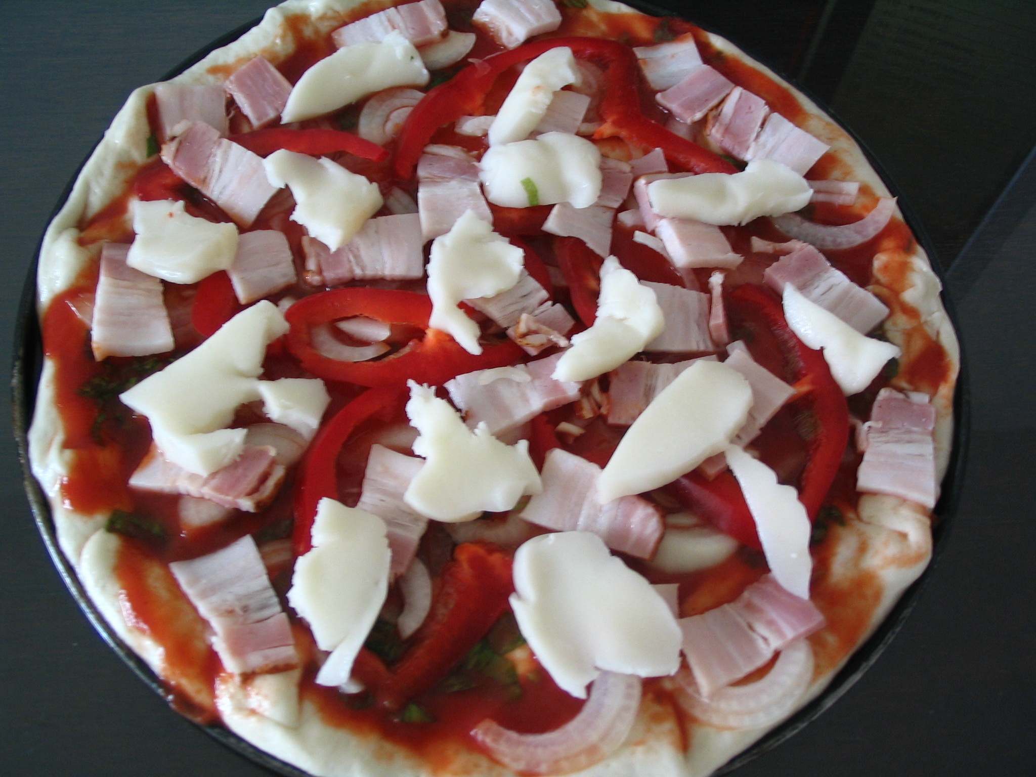 Pizza  pufoasa si aromata