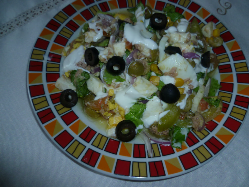 Salata de ton,mediteraneana