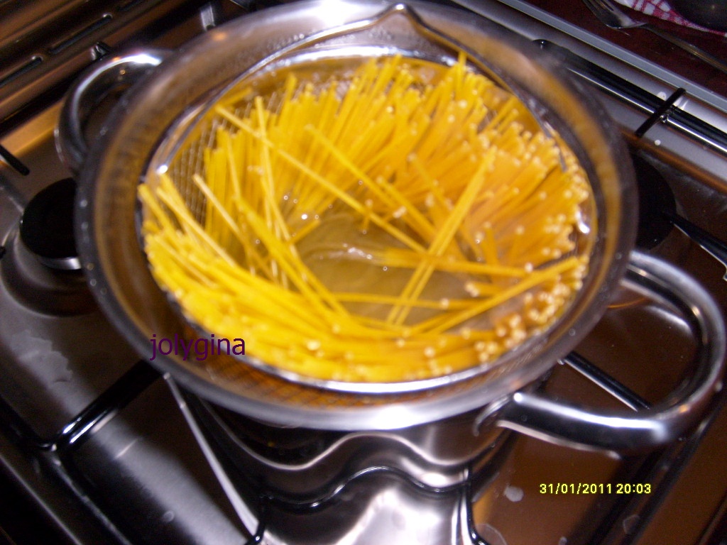 Spaghete milaneze