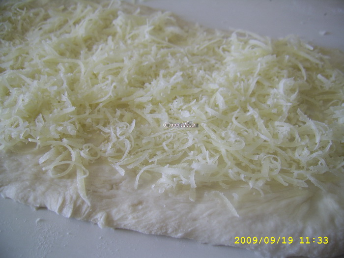 Paine cu cascaval