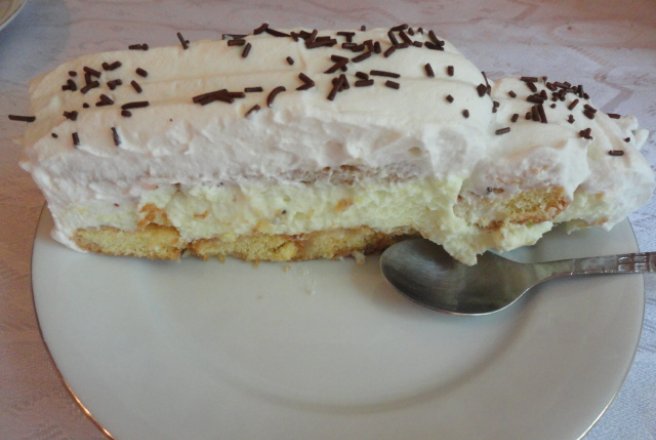 Tort cu crema de lamaie