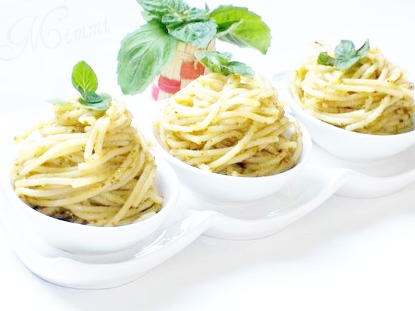 Spaghetti pesto alla genovese