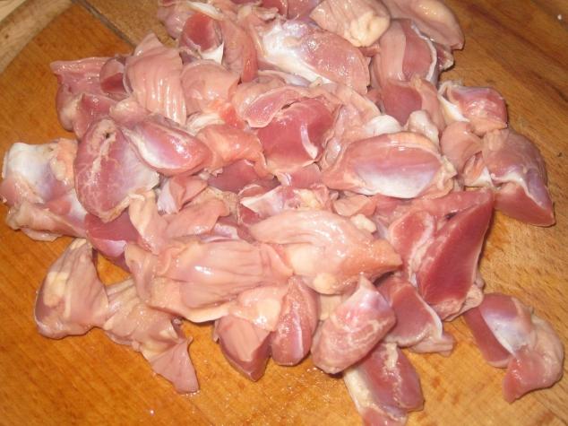 Tocanita de pipote si inimioare cu vin alb sec