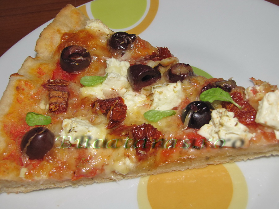 Pizza mediteraneana