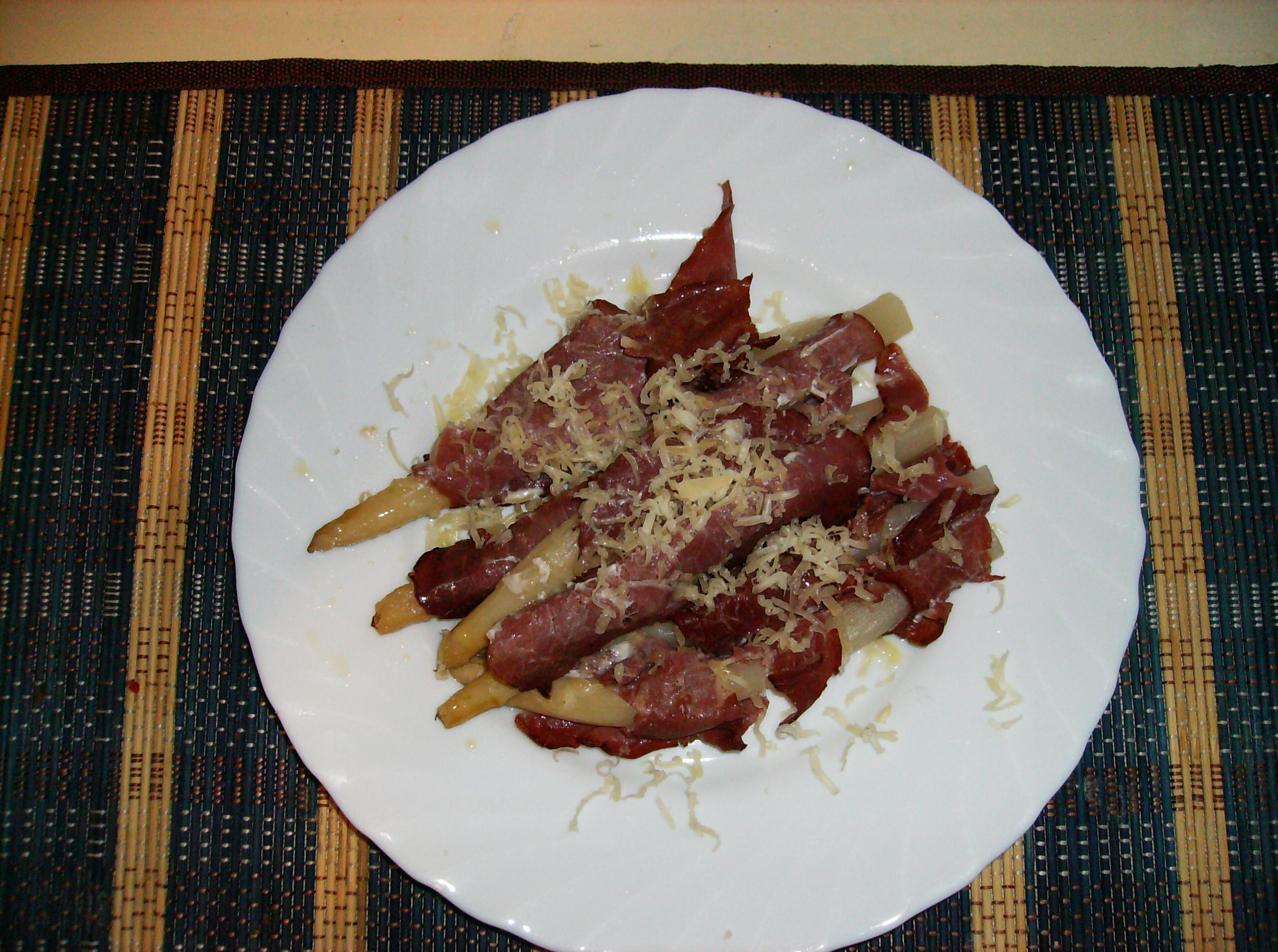 Betisoare crocante de sparanghel cu bacon