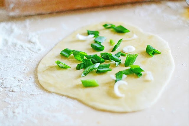 Turtite chinezesti cu ceapa verde