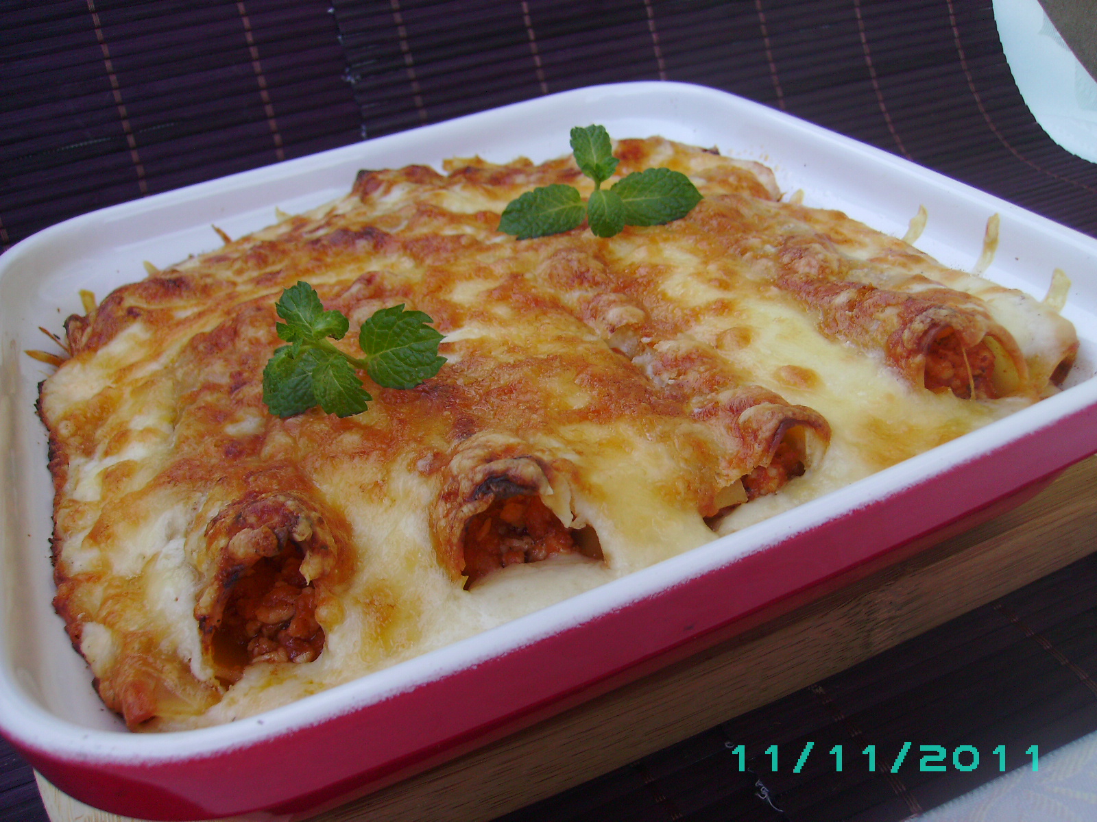 Cannelloni cu carne de pui