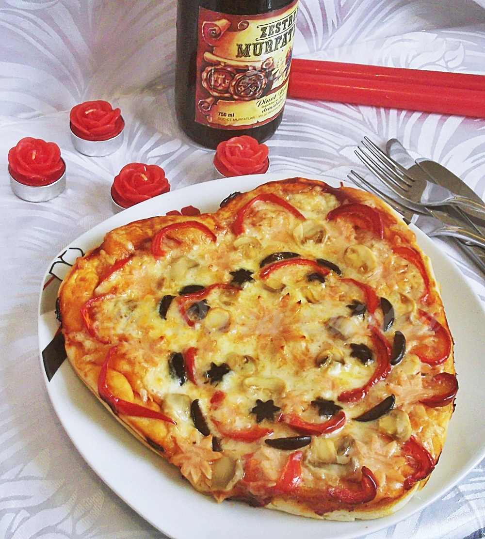 Pizza Love pentru Valentine's Day - Reteta nr. 600