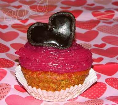 Cupcakes cu sfecla si rodie