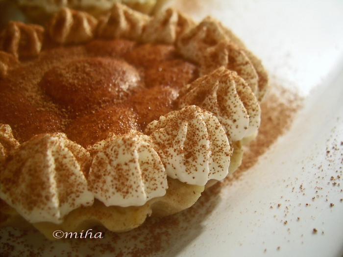 Tartallette cu crema mascarpone