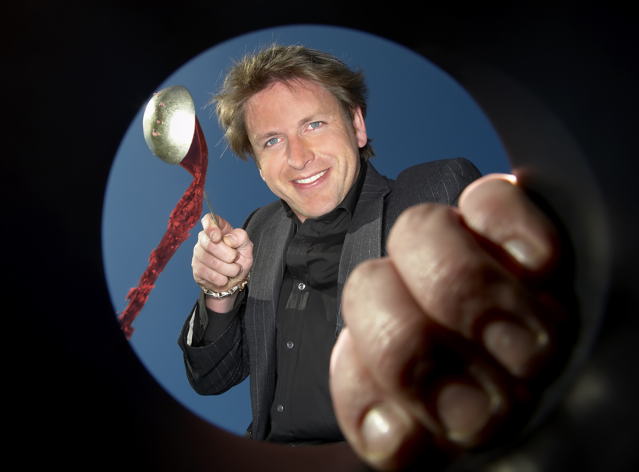 Urmareste Retete pentru ospaturi de la James Martin, doar la TV Paprika