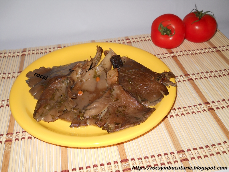 Ciuperci pleurotus marinate la cuptor