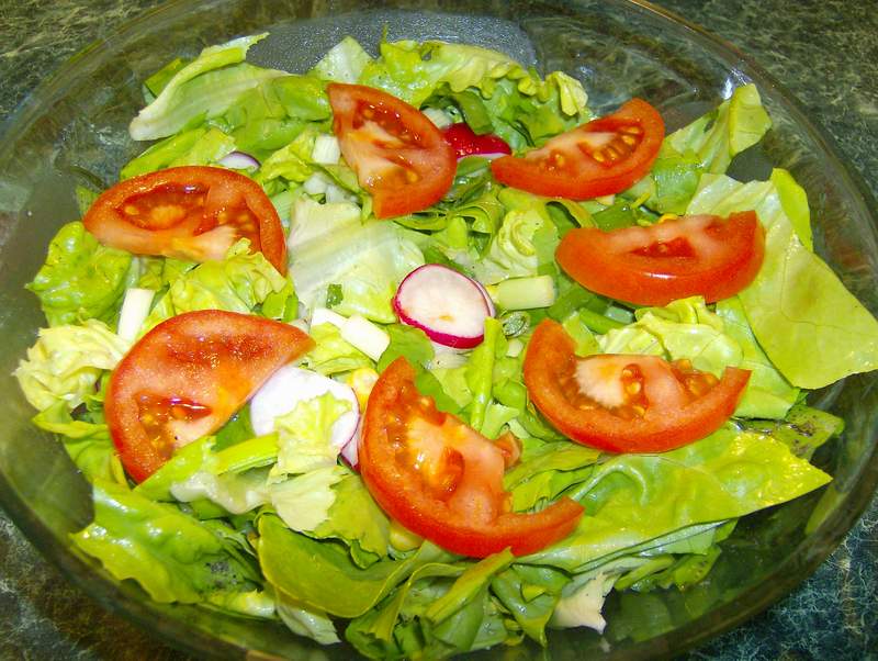 Salata de leurda cu salata verde