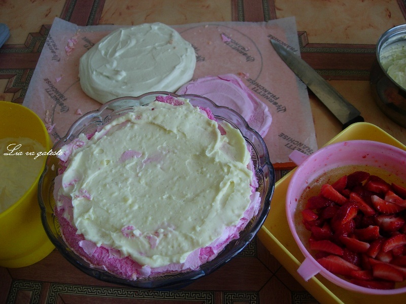 Pavlova in culori de primavara