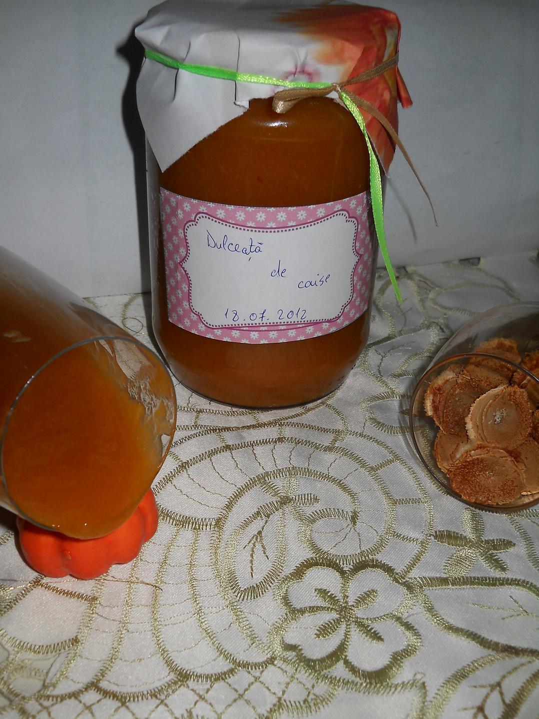 Dulceata de caise