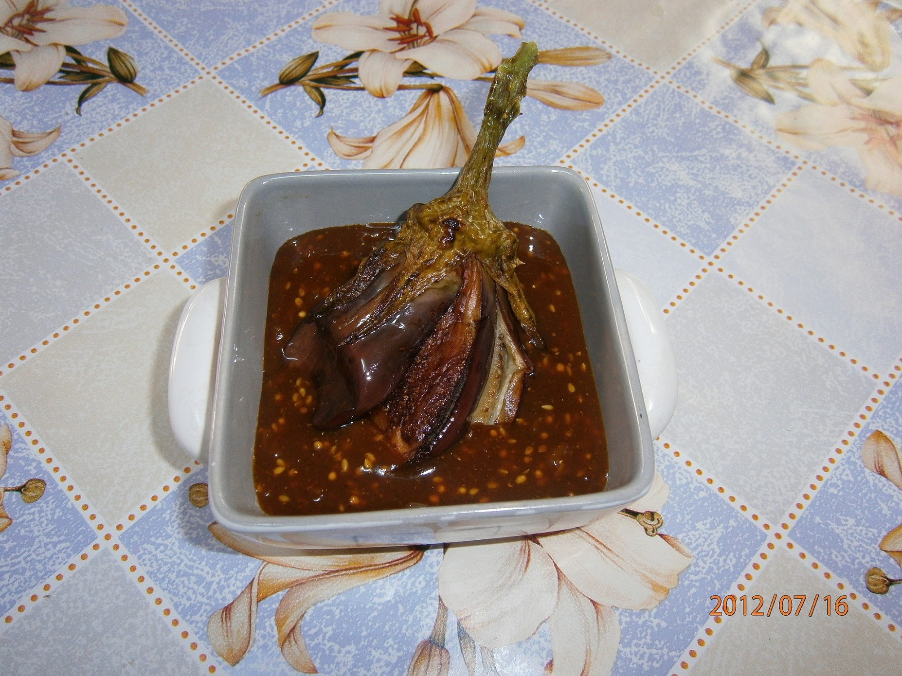 Curry cu vinete si susan-“Fried brinjal sesame curry”-reteta  srilankeza