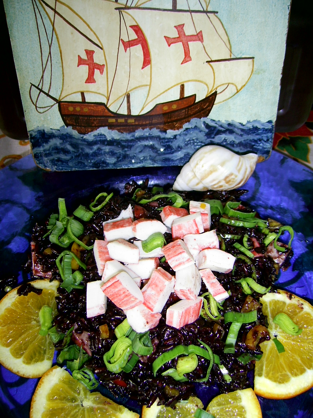 SALATA DE SURIMI CU OREZ NEGRU