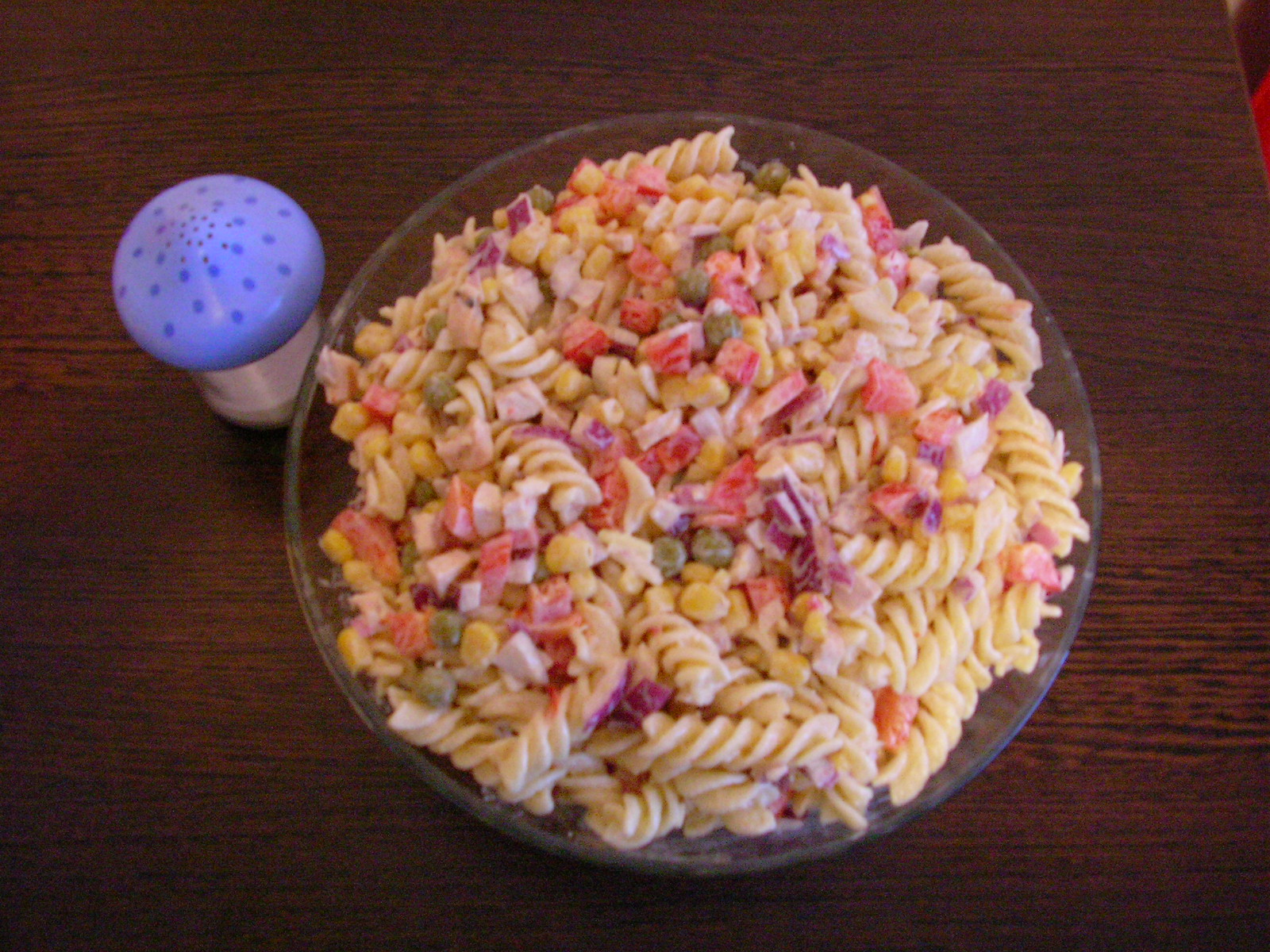 Fusilli cu piept de pui si maioneza