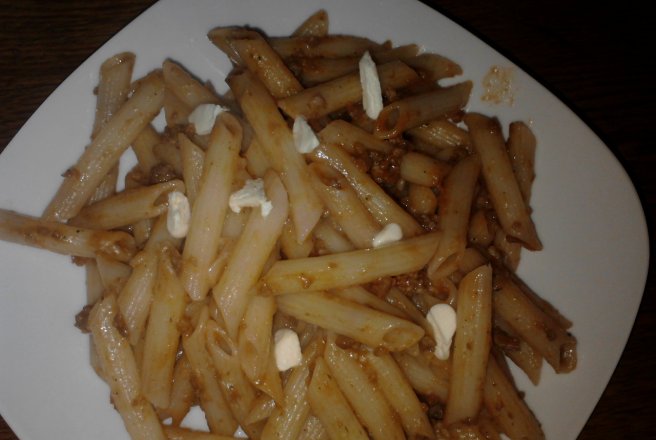 Penne con ragu' di salsiccia (carnati)