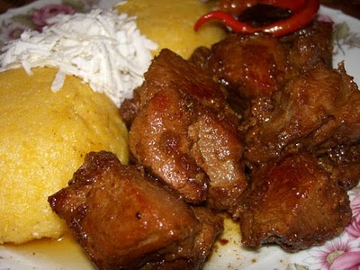 Friptura delicioasa (tochitura) din carne de porc, reteta clasica si usor de preparat