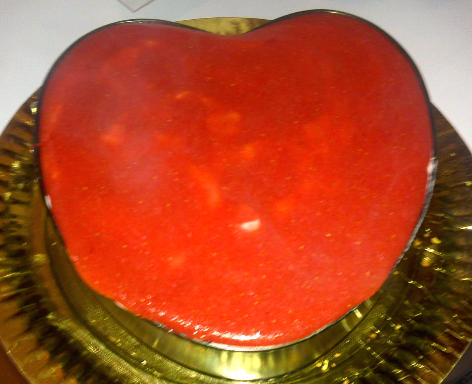 Tort inima de capsuni (fara lapte)