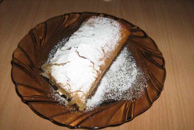 Strudel cu mere si orez cu lapte