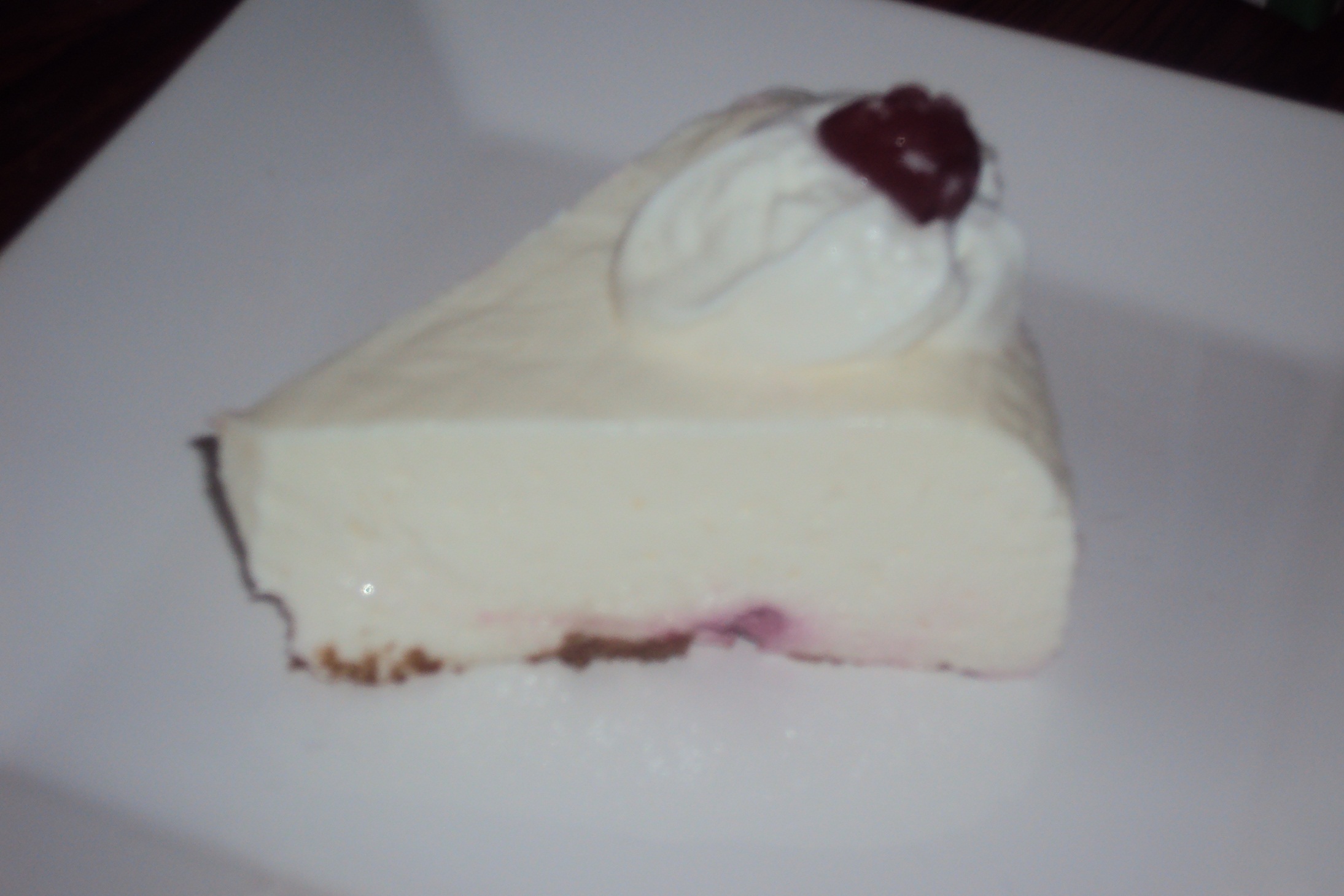 Cheesecake cu visine - reteta nr 100