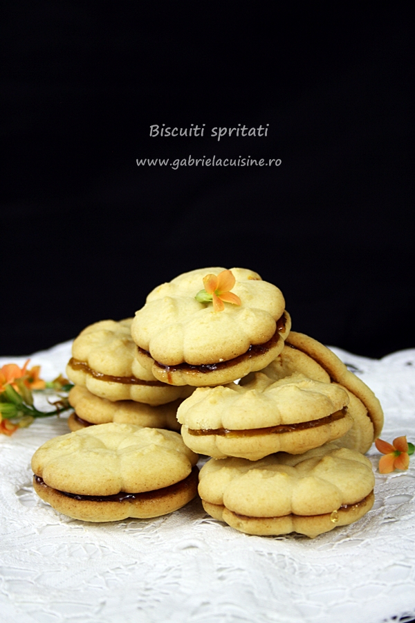 Biscuiti spritati