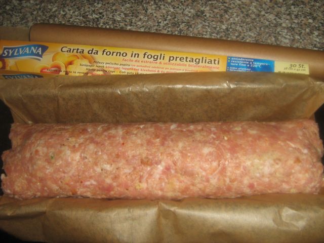 Rulada de carne tocata