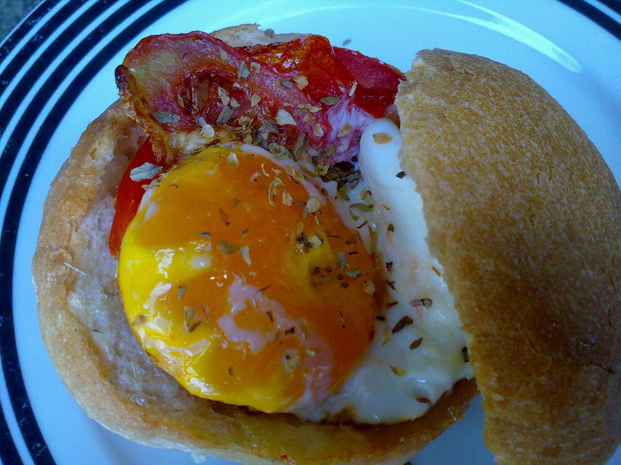 Bread bowl breakfast