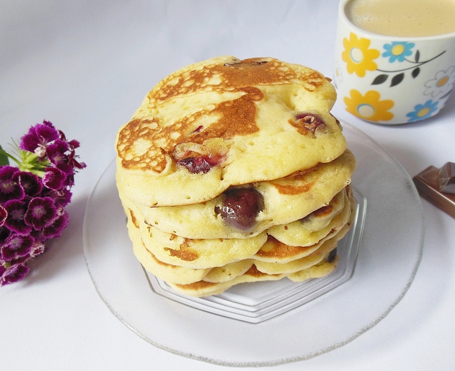 Pancakes cu cirese