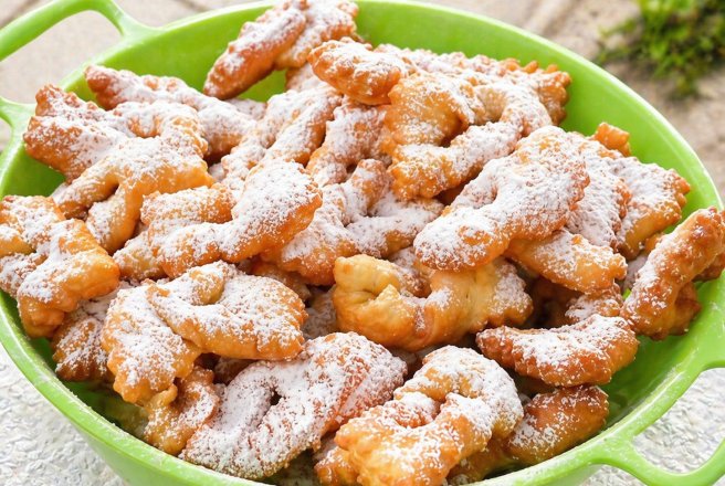 Desert minciunele