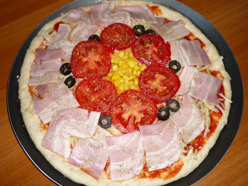 Pizza din blat cu susan