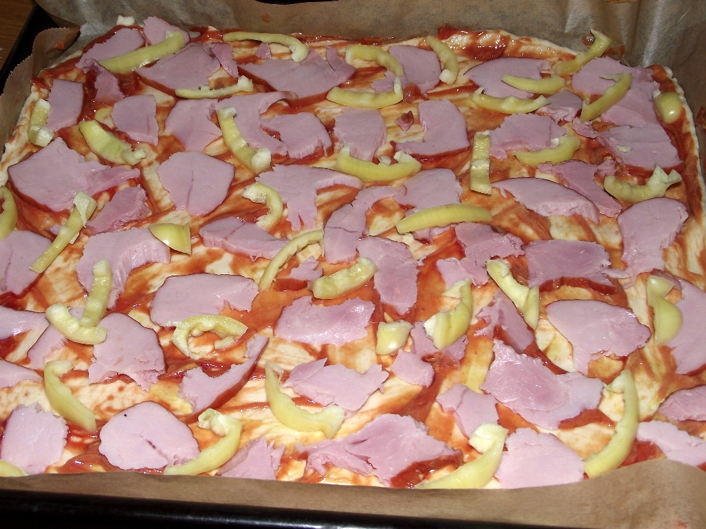 Pizza cu de toate