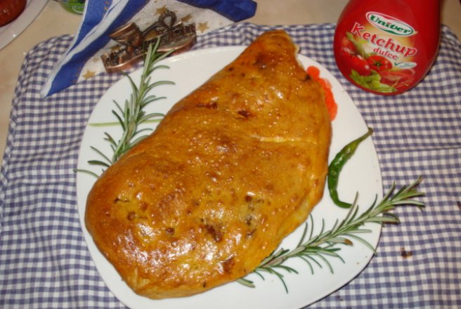 Pizza Calzone