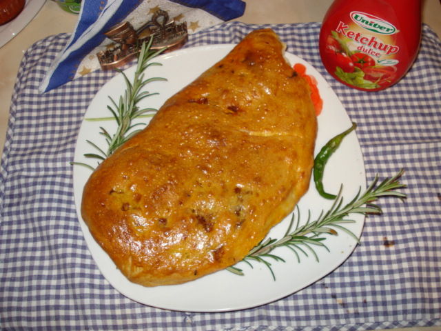 Pizza Calzone