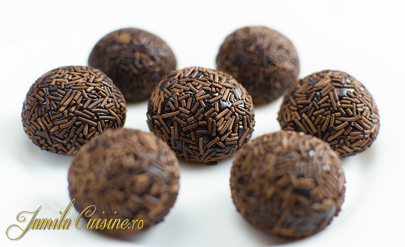 Bomboane brigadeiro (reteta video)