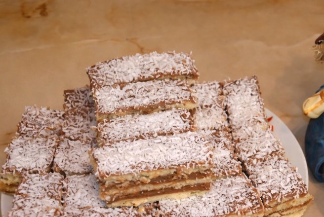 Foi cu bicarbonat de amoniu(saligar) si crema de ciocolata