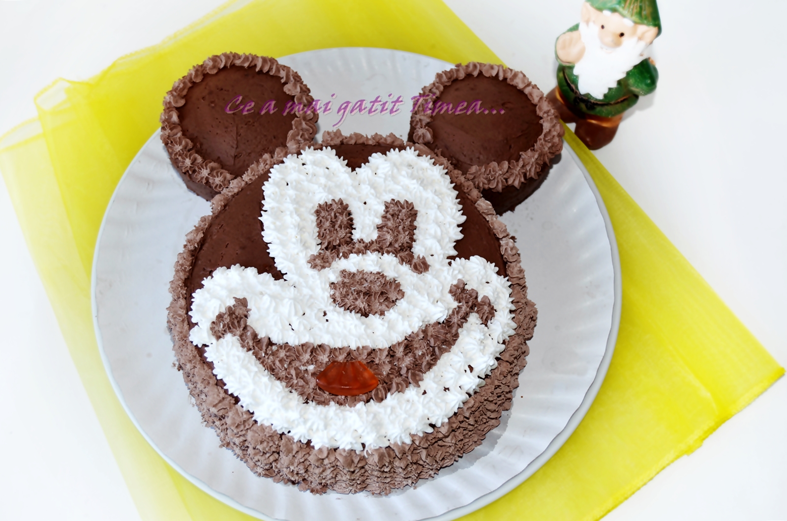 Tort de ciocolata Mickey Mouse