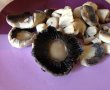 Salata de ciuperci cu castraveti si maioneza-1