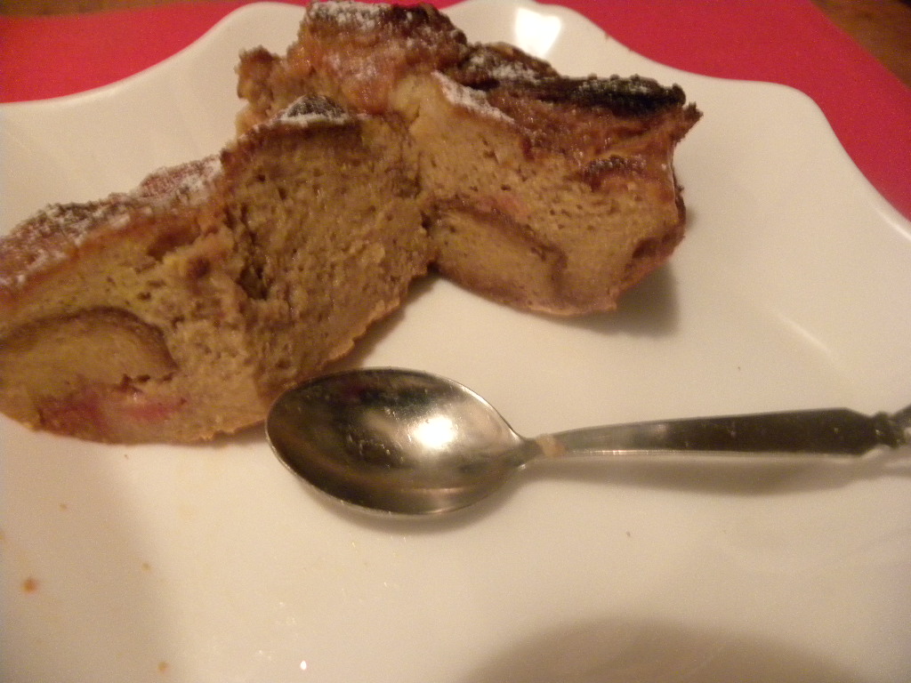 Panettone pudding cu crema caramel