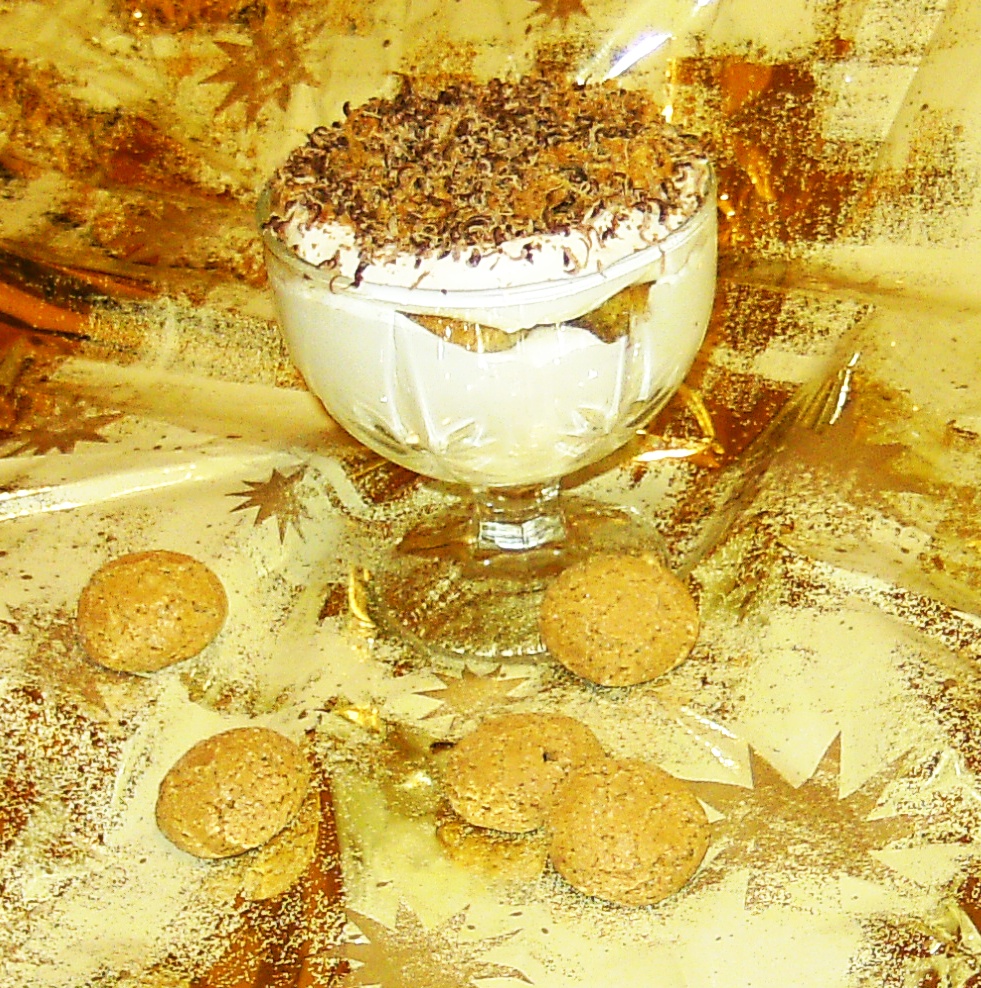 Tiramisu reţetă originală, in cupe cu Ceva Fin de la Delaco