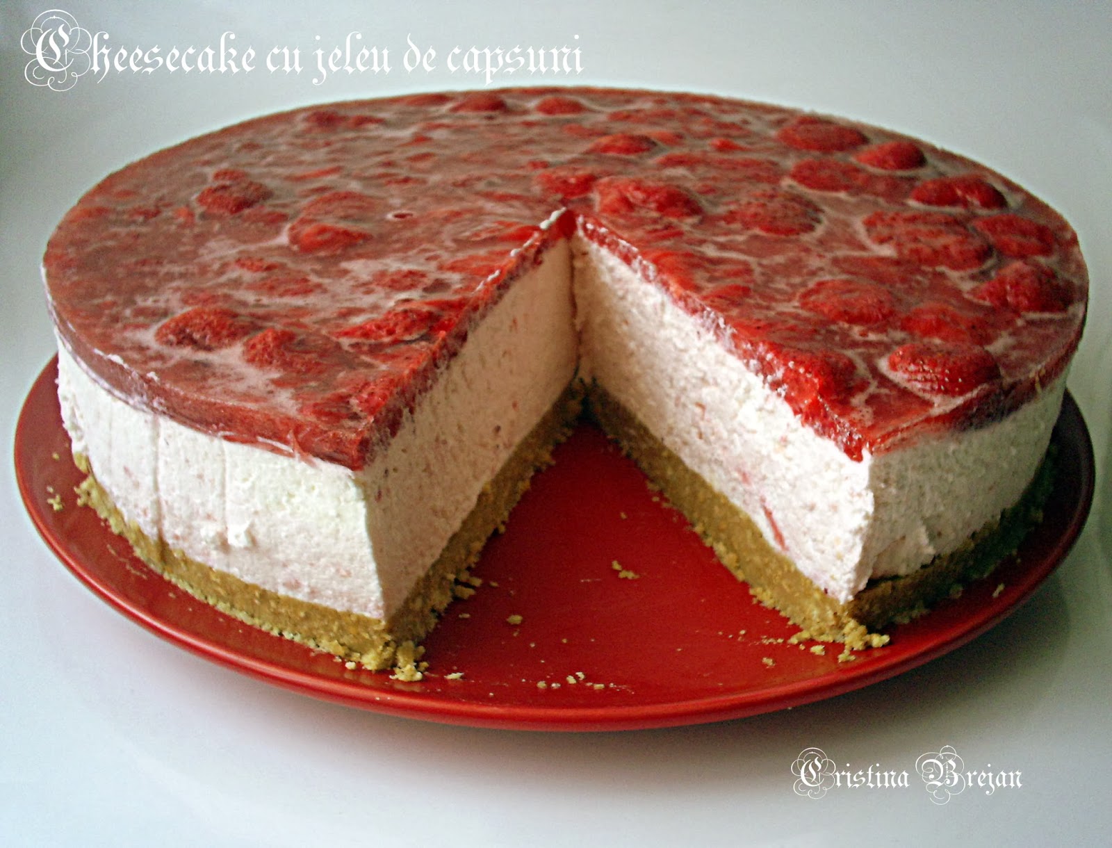 Cheesecake cu capsuni fara coacere