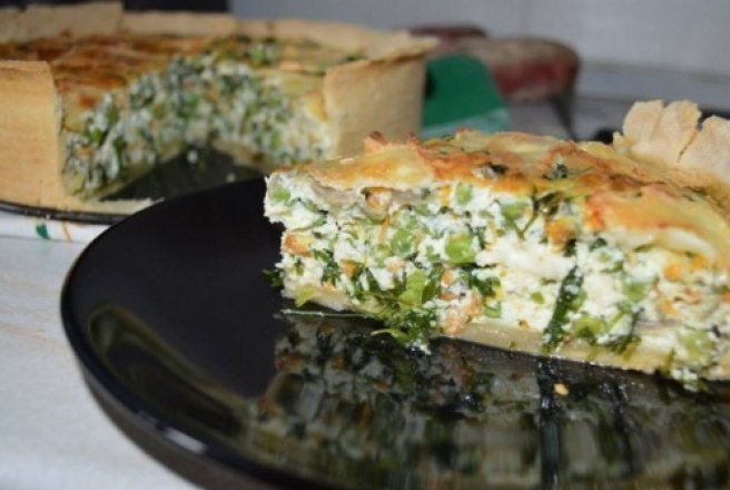 Quiche cu mazare, rucola si Brie