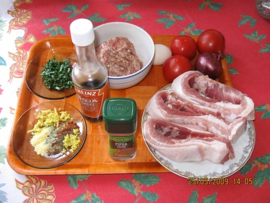 Piept de porc umplut si tapetat