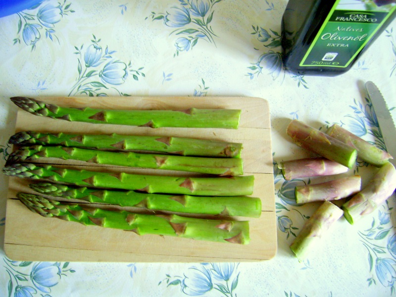 Grilled asparagus - Sparanghel la grill